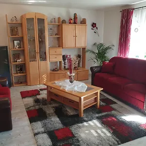 Apartment Ana‘s Ferienwohnung, Furth im Wald